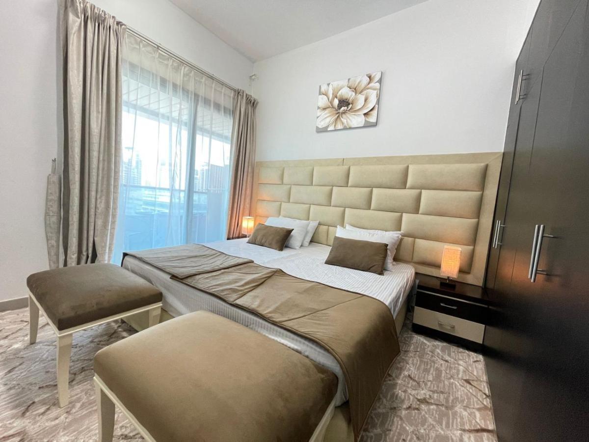 Private Gorgeous Room With Marina View With Shared Kitchen In Shared Apartment Dubai Eksteriør bilde